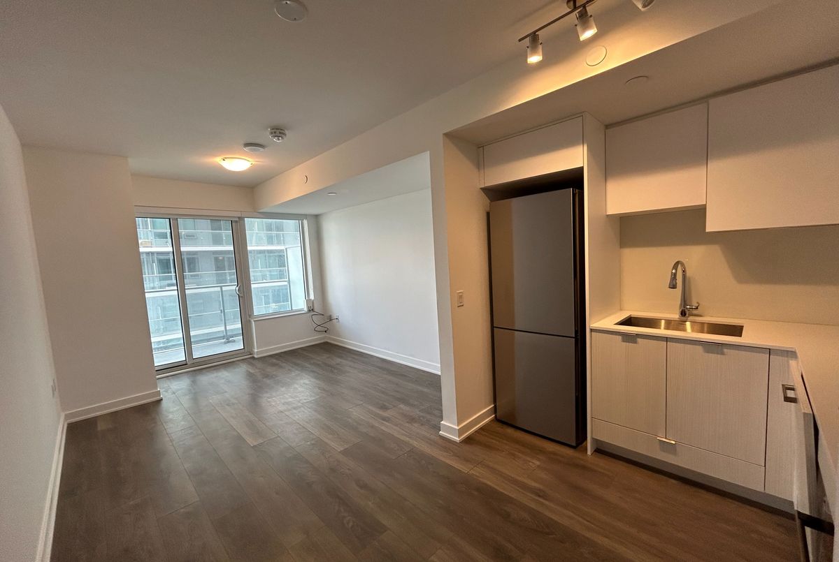 195 Redpath Avenue Toronto 195 Redpath Avenue Toronto