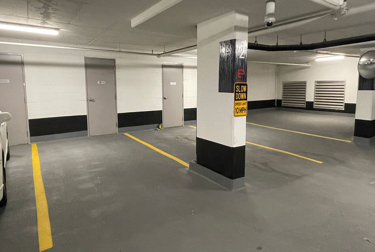 8 Eglinton Avenue E Toronto 8 Eglinton Avenue E Toronto