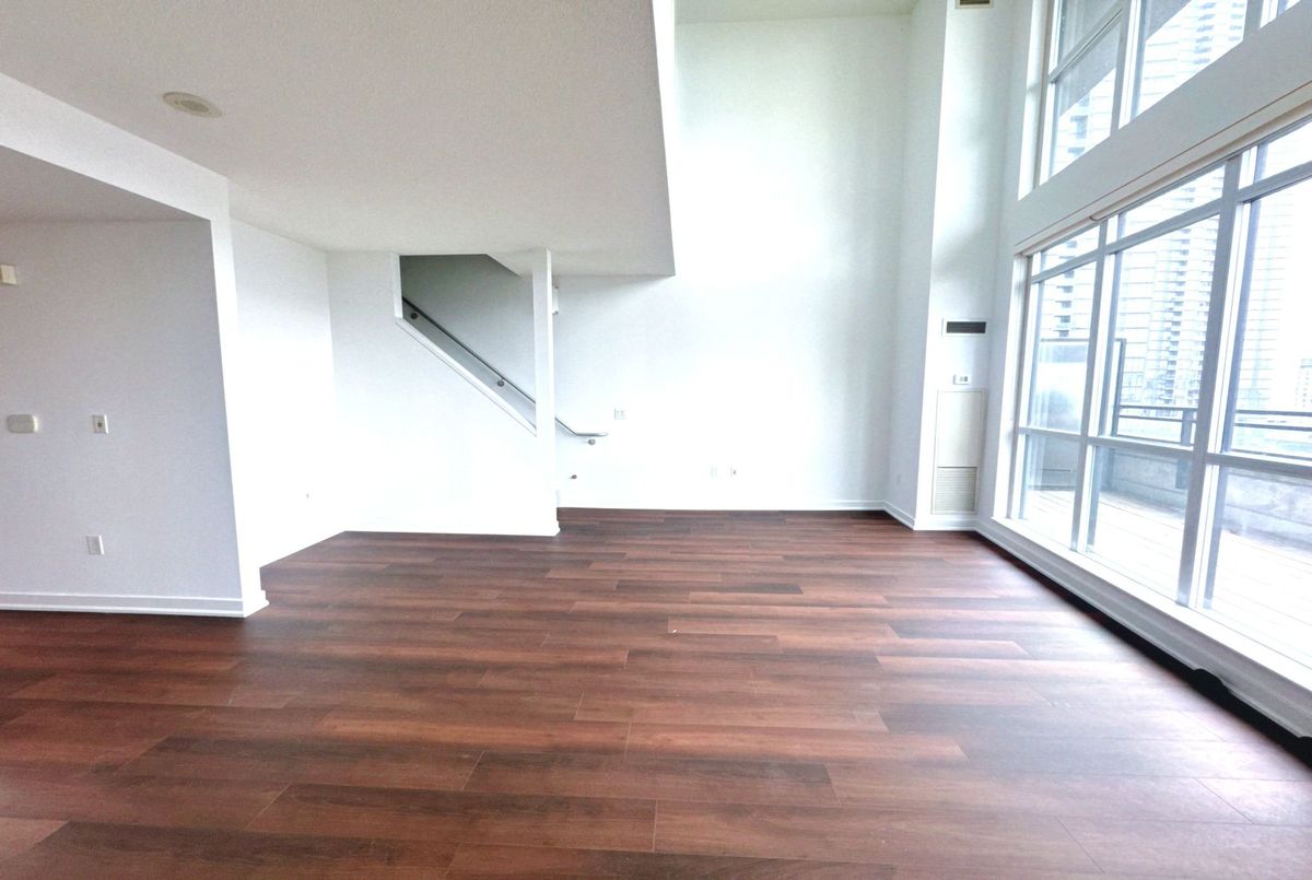 8 Telegram Mews Toronto 8 Telegram Mews Toronto
