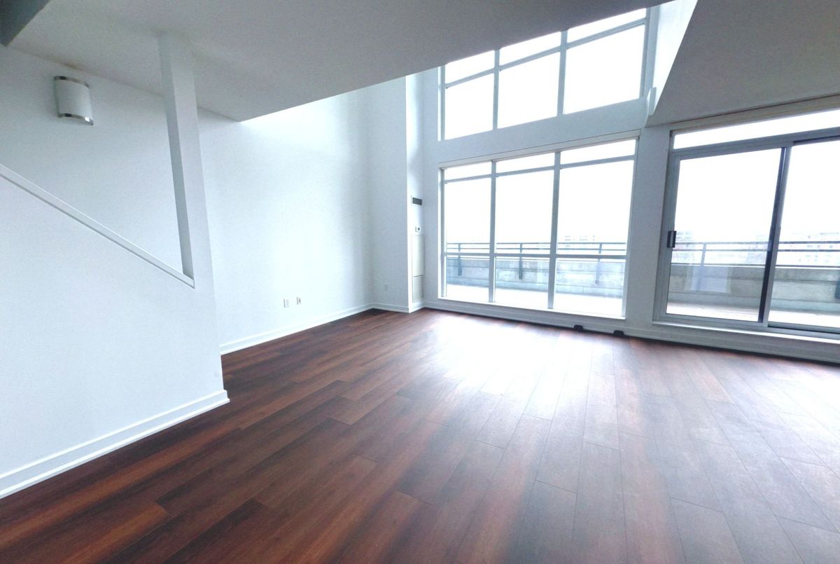 8 Telegram Mews Toronto 8 Telegram Mews Toronto
