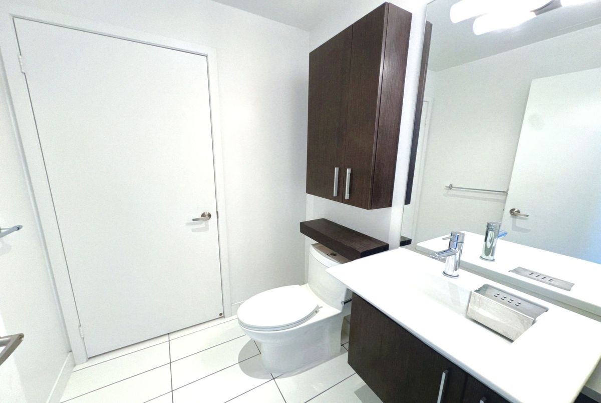 8 Telegram Mews Toronto 8 Telegram Mews Toronto