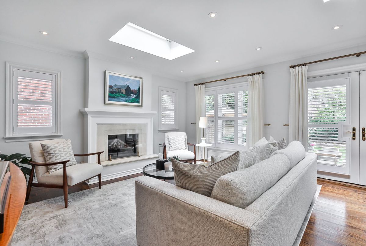 102 Snowdon Avenue Toronto 102 Snowdon Avenue Toronto