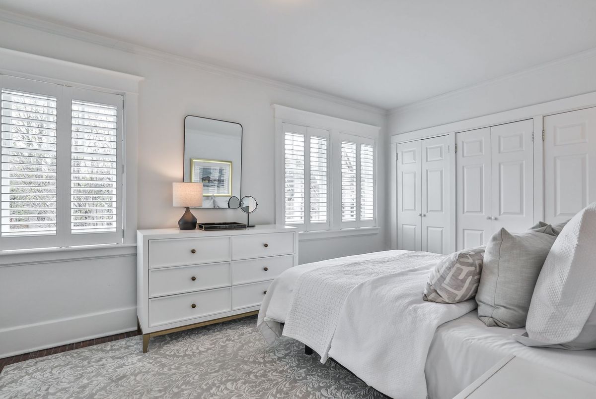 102 Snowdon Avenue Toronto 102 Snowdon Avenue Toronto