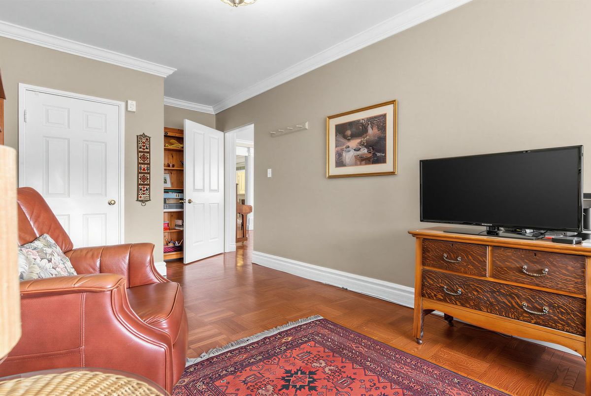 30 Elm Avenue Toronto 30 Elm Avenue Toronto