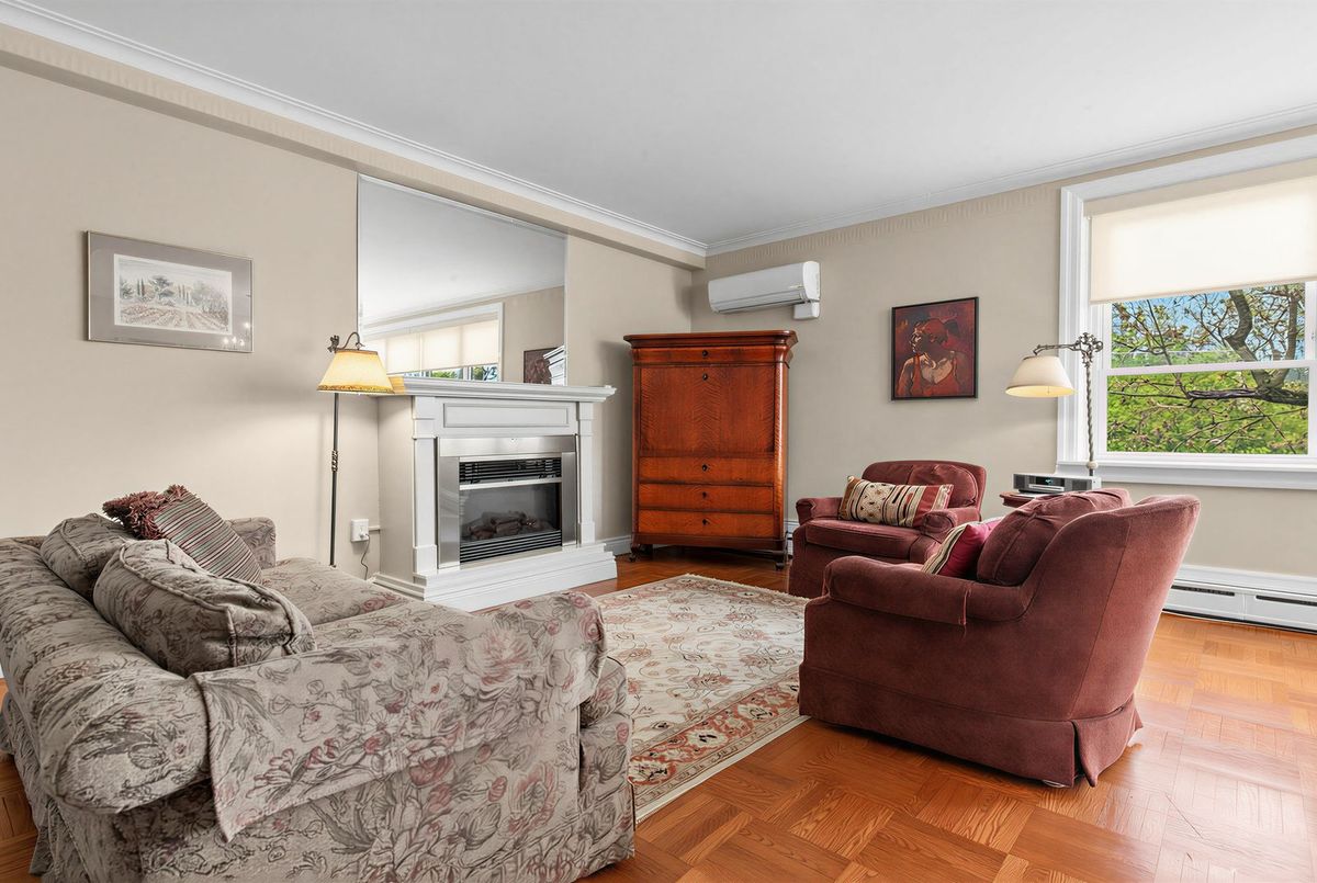 30 Elm Avenue Toronto 30 Elm Avenue Toronto