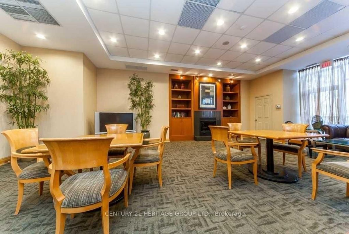 155 Beecroft Road Toronto 155 Beecroft Road Toronto