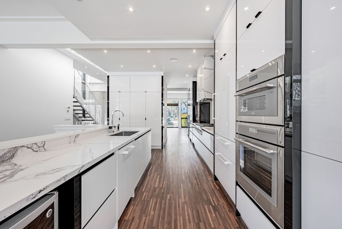5 Braemar Avenue Toronto 5 Braemar Avenue Toronto