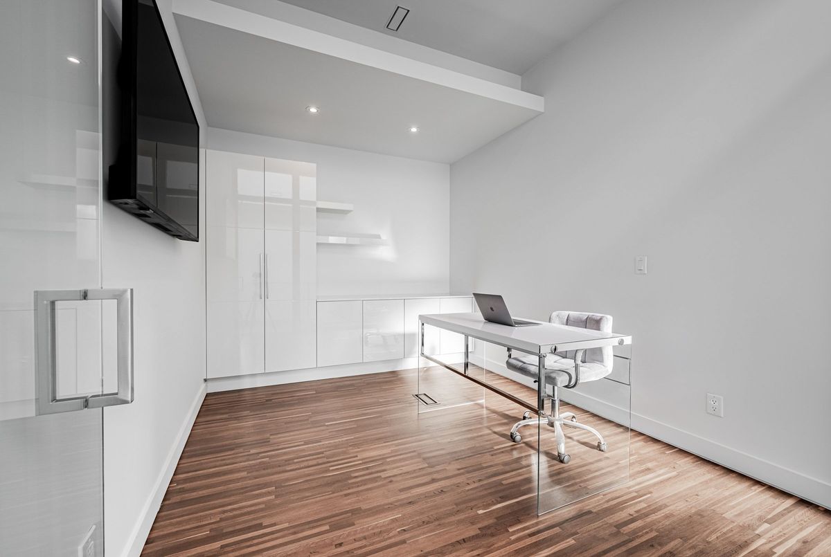 5 Braemar Avenue Toronto 5 Braemar Avenue Toronto