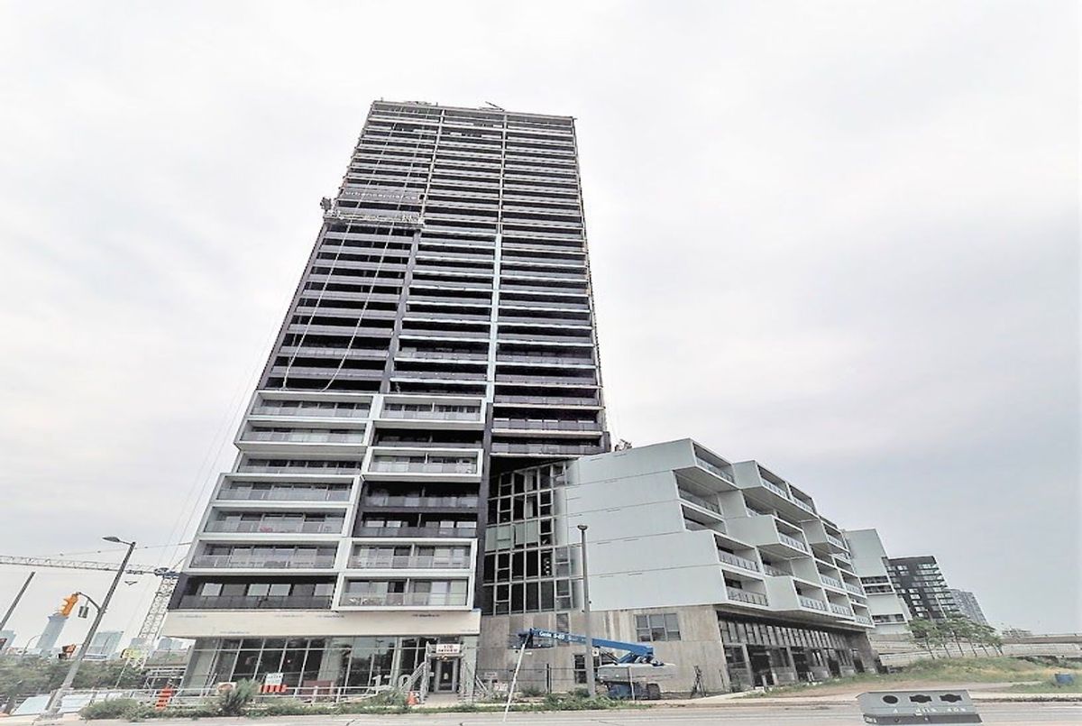 170 Bayview Avenue Toronto 170 Bayview Avenue Toronto