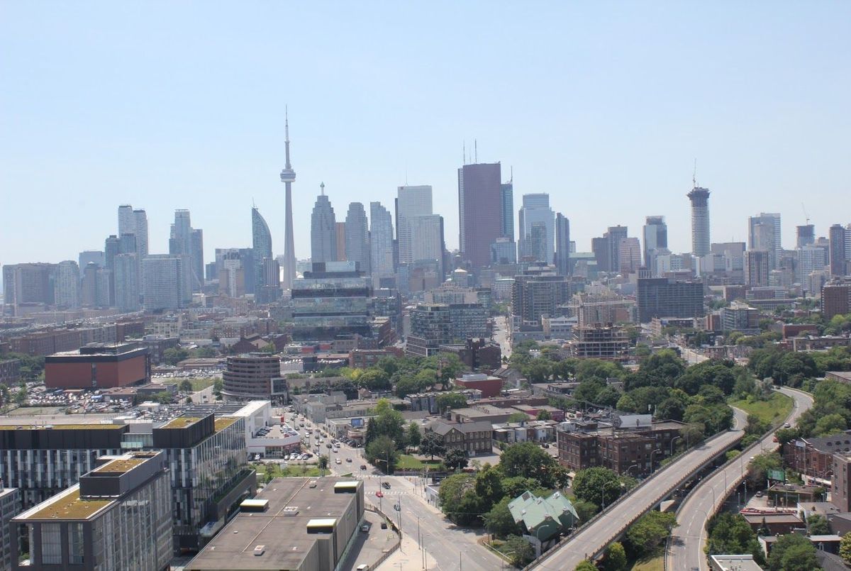 170 Bayview Avenue Toronto 170 Bayview Avenue Toronto