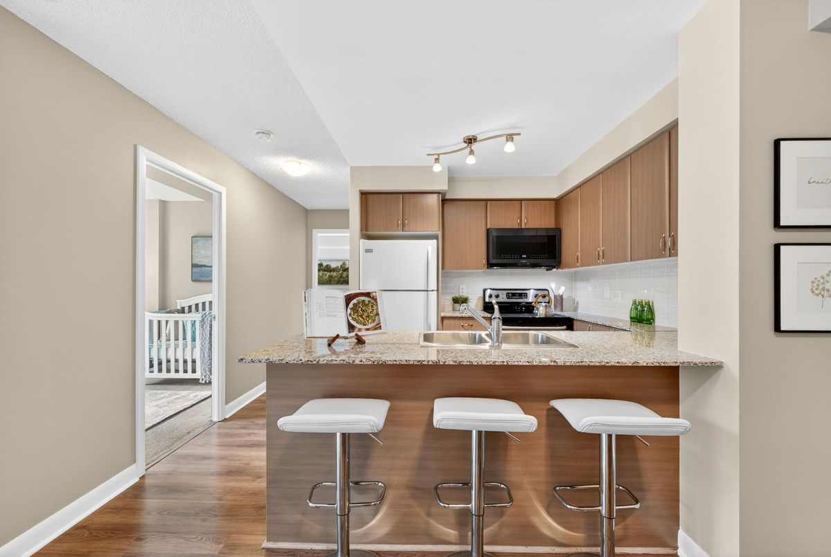 525 Wilson Avenue Toronto 525 Wilson Avenue Toronto