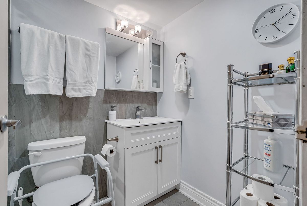 80 Antibes Drive Toronto 80 Antibes Drive Toronto