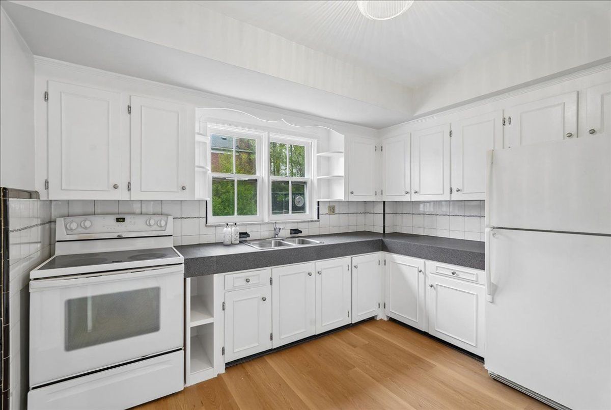 310 Glencairn Avenue Toronto 310 Glencairn Avenue Toronto