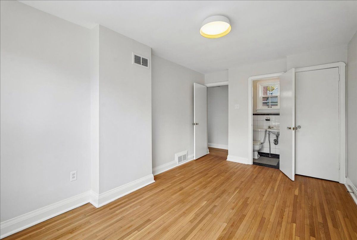 310 Glencairn Avenue Toronto 310 Glencairn Avenue Toronto