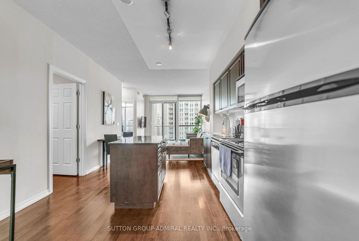 215 Fort York Boulevard Toronto 215 Fort York Boulevard Toronto