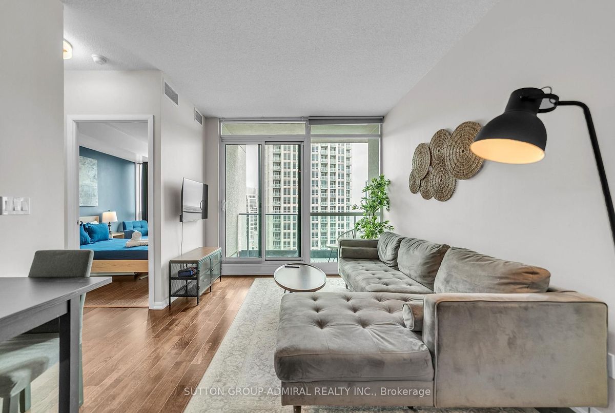 215 Fort York Boulevard Toronto 215 Fort York Boulevard Toronto
