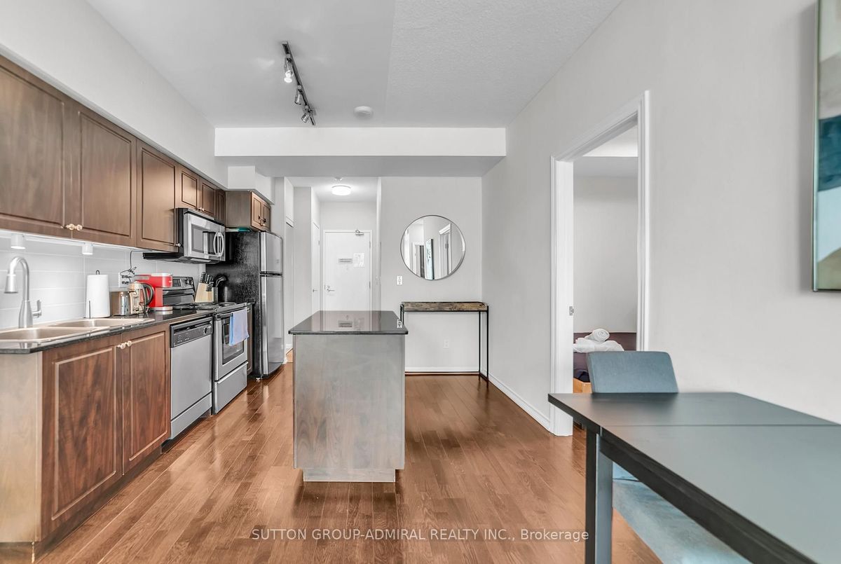 215 Fort York Boulevard Toronto 215 Fort York Boulevard Toronto