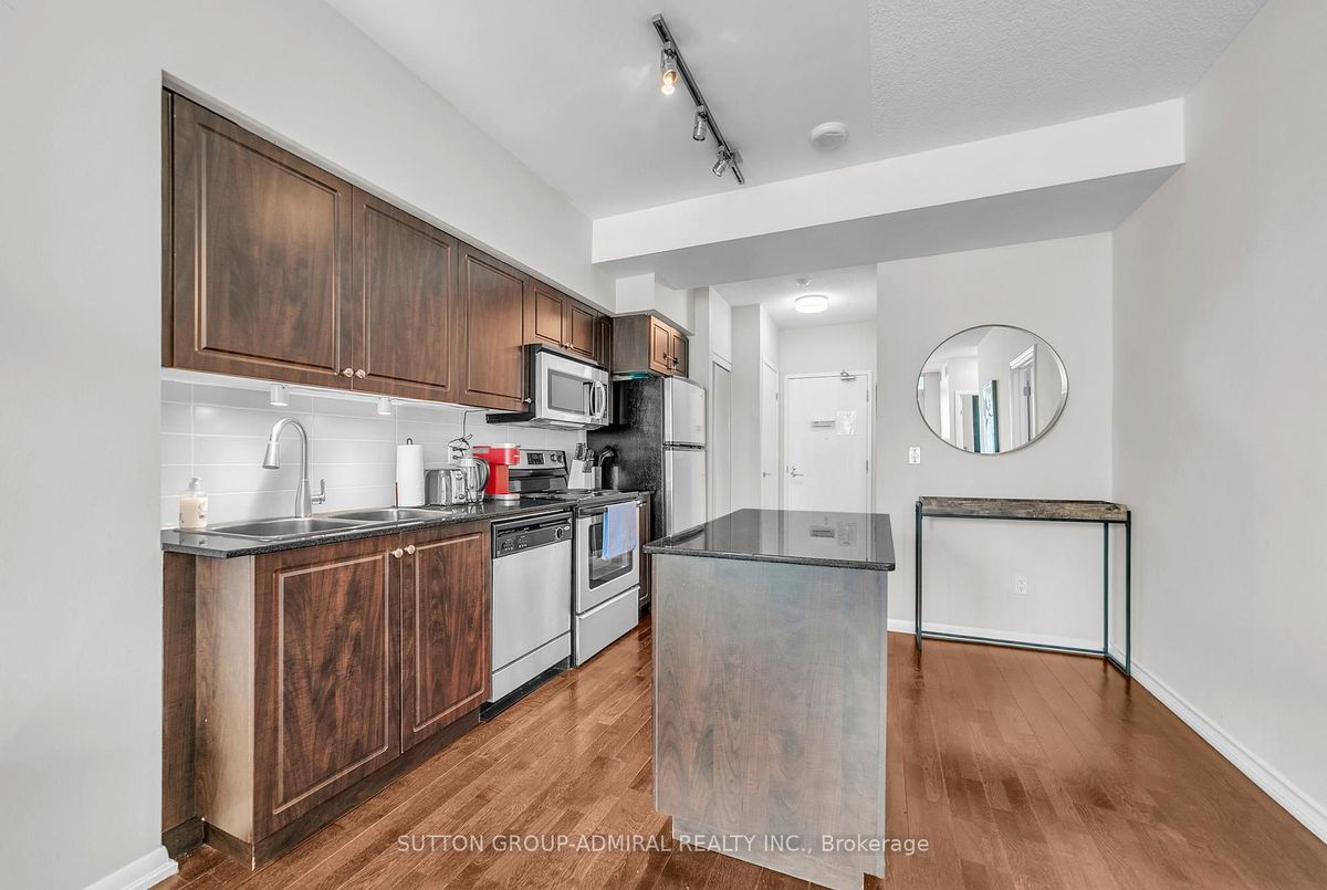 215 Fort York Boulevard Toronto 215 Fort York Boulevard Toronto