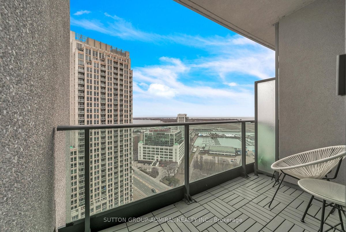 215 Fort York Boulevard Toronto 215 Fort York Boulevard Toronto
