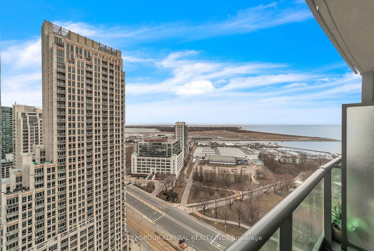215 Fort York Boulevard Toronto 215 Fort York Boulevard Toronto