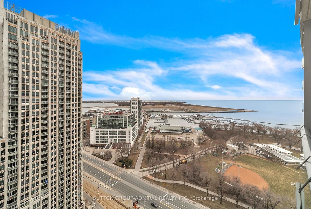 215 Fort York Boulevard Toronto 215 Fort York Boulevard Toronto