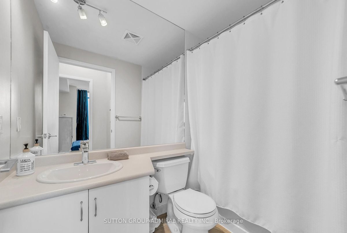 215 Fort York Boulevard Toronto 215 Fort York Boulevard Toronto
