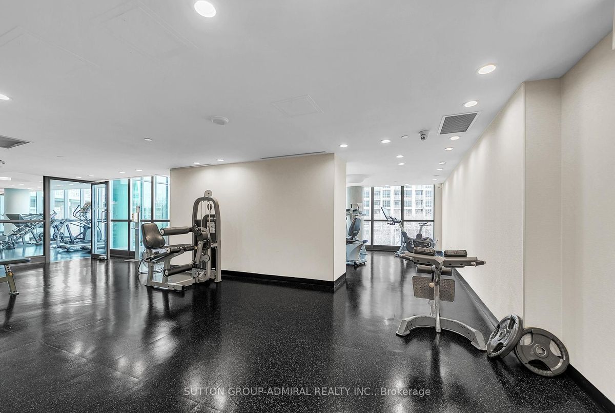 215 Fort York Boulevard Toronto 215 Fort York Boulevard Toronto