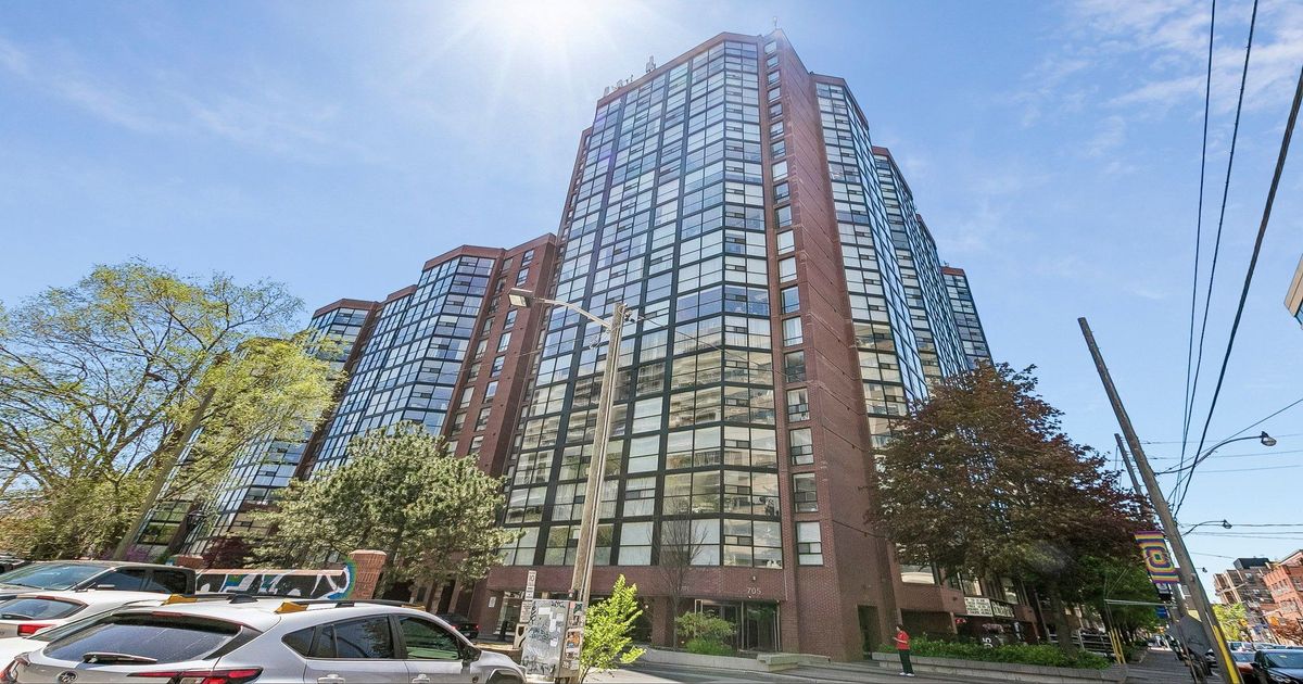 705 King Street W Toronto