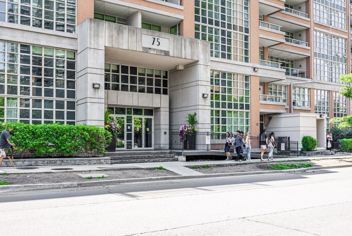 75 East Liberty Street Toronto 75 East Liberty Street Toronto