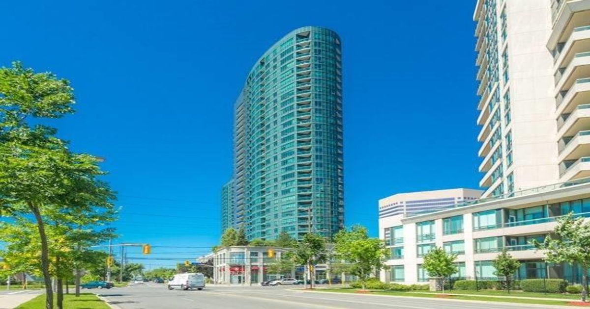 15 Greenview Ave Toronto