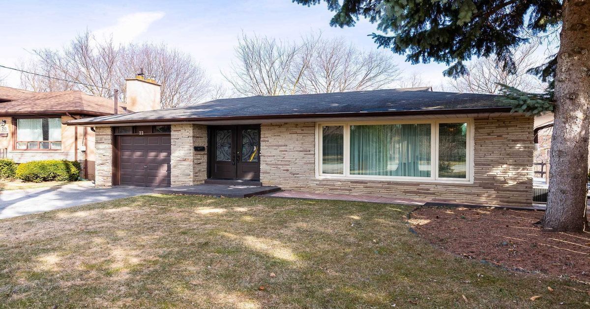 22 Revcoe Dr Toronto