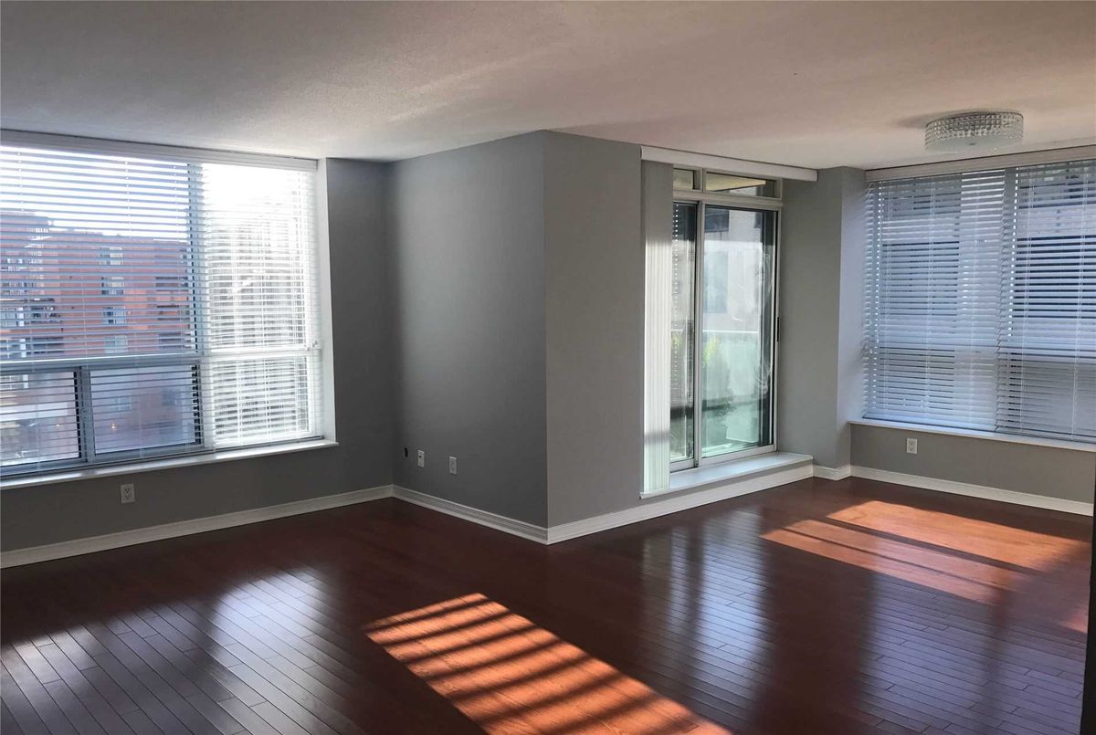 109 Front St E Toronto 109 Front St E Toronto