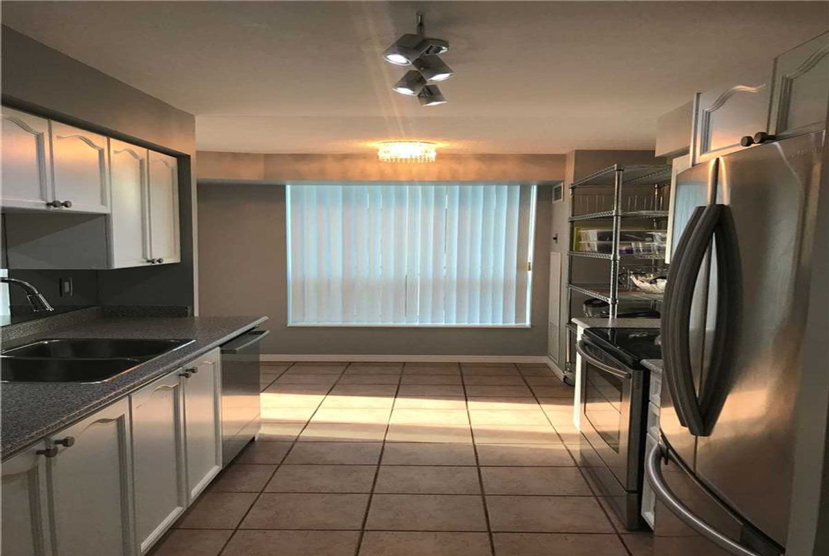 109 Front St E Toronto 109 Front St E Toronto