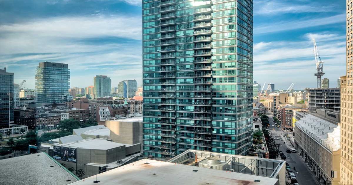 8 The Esplanade Ave Toronto