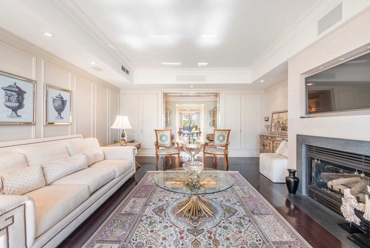 1 Chedington Pl Toronto 1 Chedington Pl Toronto