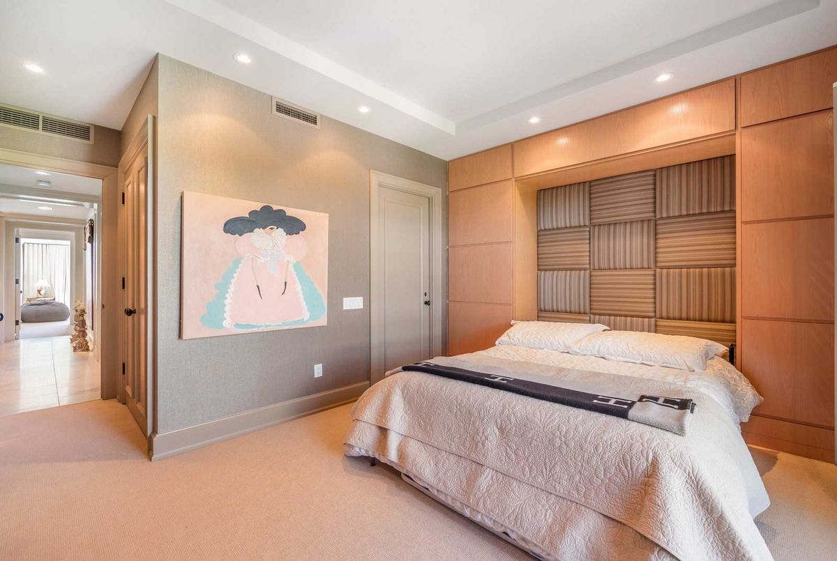 1 Chedington Pl Toronto 1 Chedington Pl Toronto