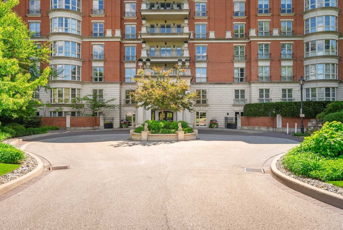 1 Chedington Pl Toronto 1 Chedington Pl Toronto