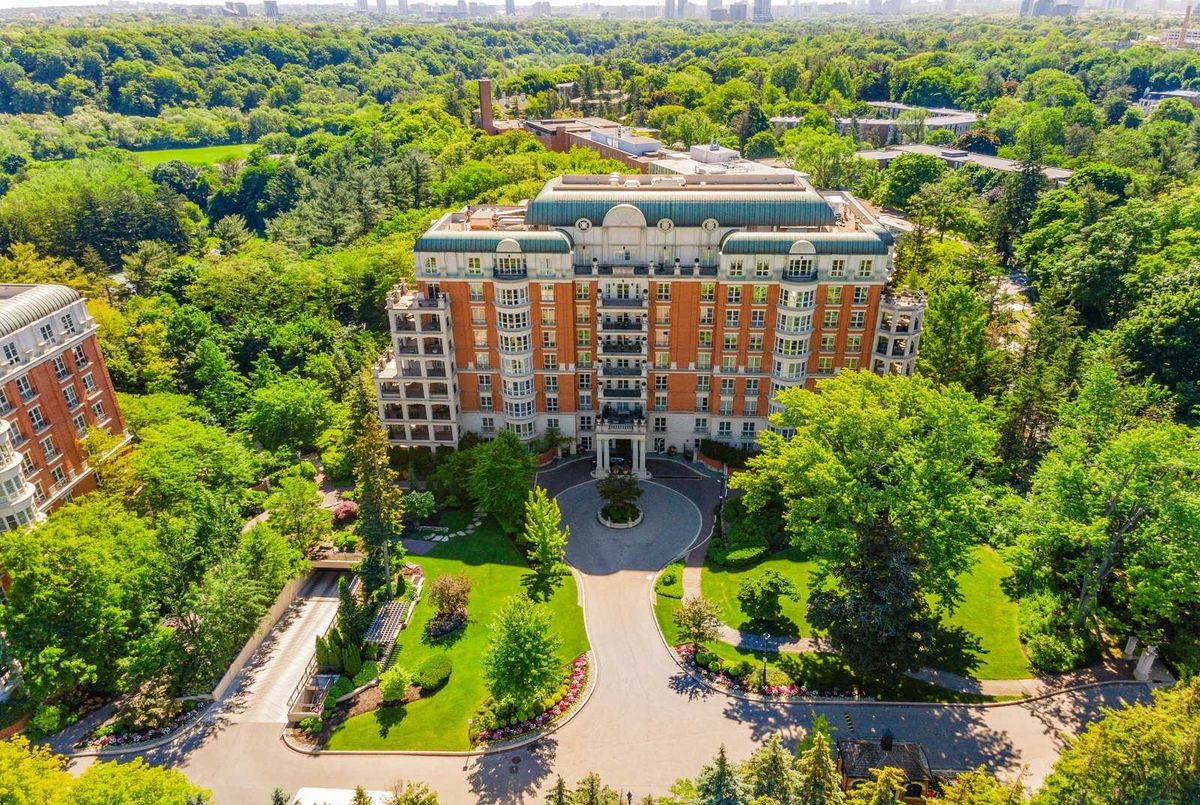 1 Chedington Pl Toronto 1 Chedington Pl Toronto