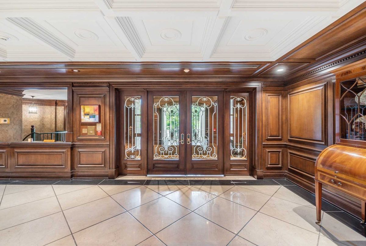 1 Chedington Pl Toronto 1 Chedington Pl Toronto