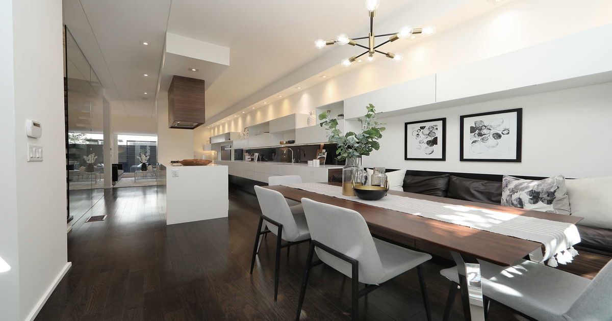 226 Manning Ave Toronto