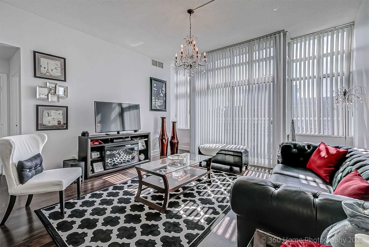 1901 Yonge St Toronto 1901 Yonge St Toronto