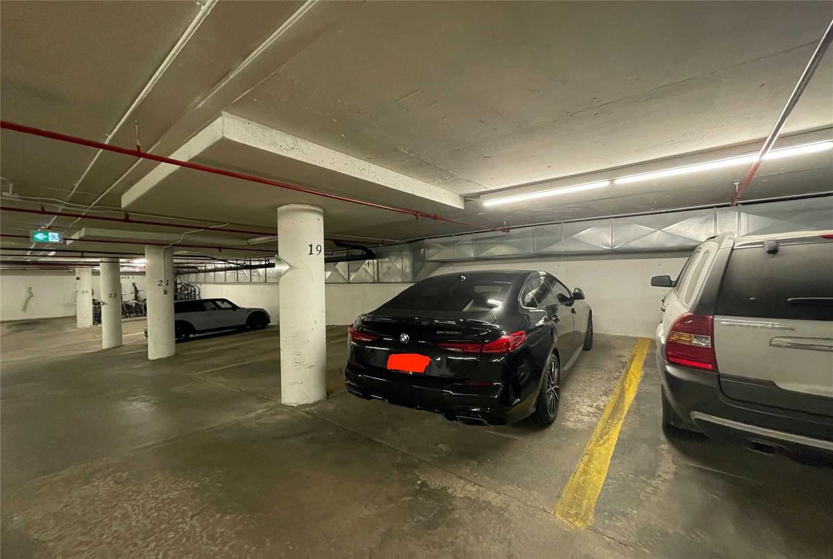 1901 Yonge St Toronto 1901 Yonge St Toronto