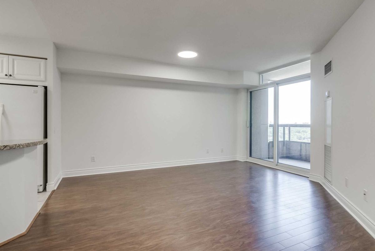 5 Northtown Way Toronto 5 Northtown Way Toronto