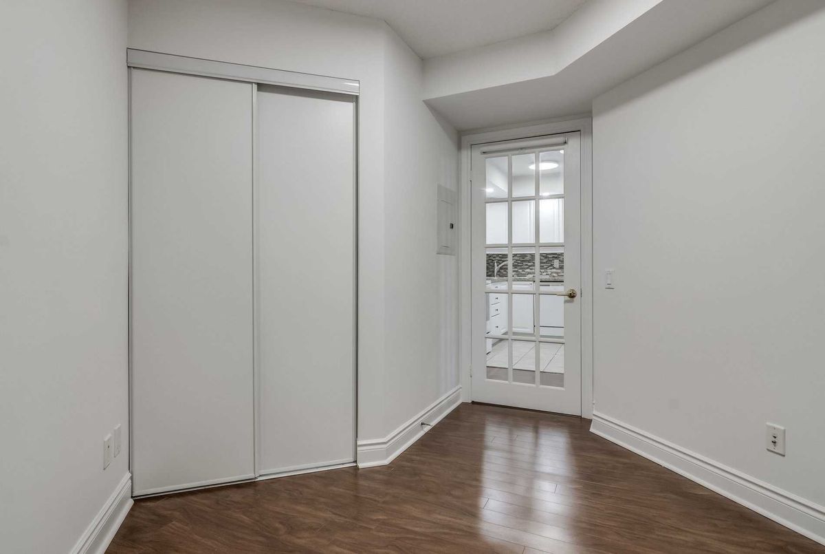 5 Northtown Way Toronto 5 Northtown Way Toronto