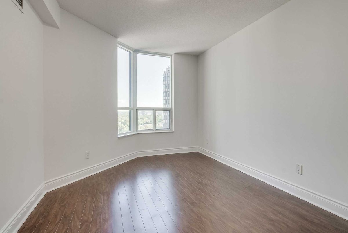 5 Northtown Way Toronto 5 Northtown Way Toronto