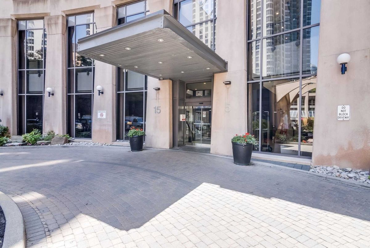 5 Northtown Way Toronto 5 Northtown Way Toronto