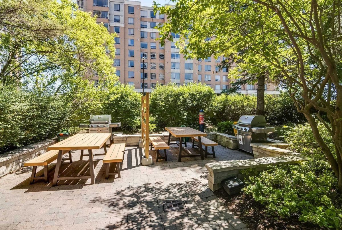 5 Northtown Way Toronto 5 Northtown Way Toronto