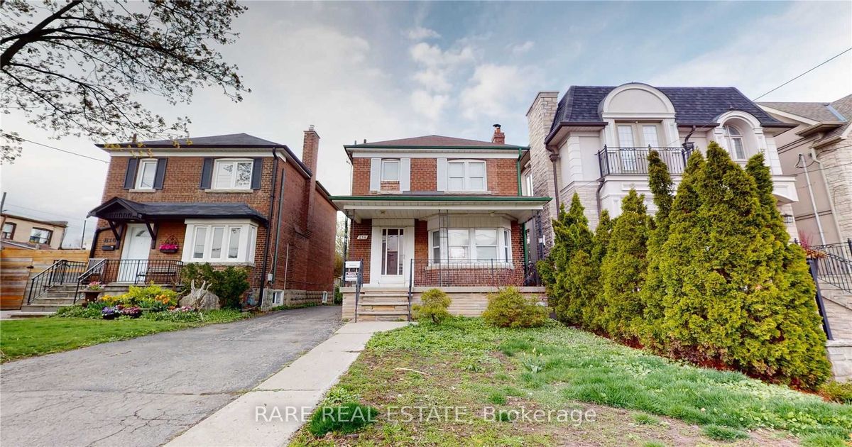 214 Brooke Ave Toronto