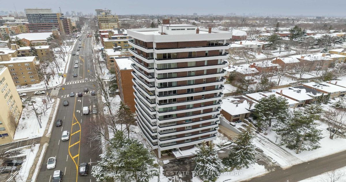 2600 Bathurst St Toronto