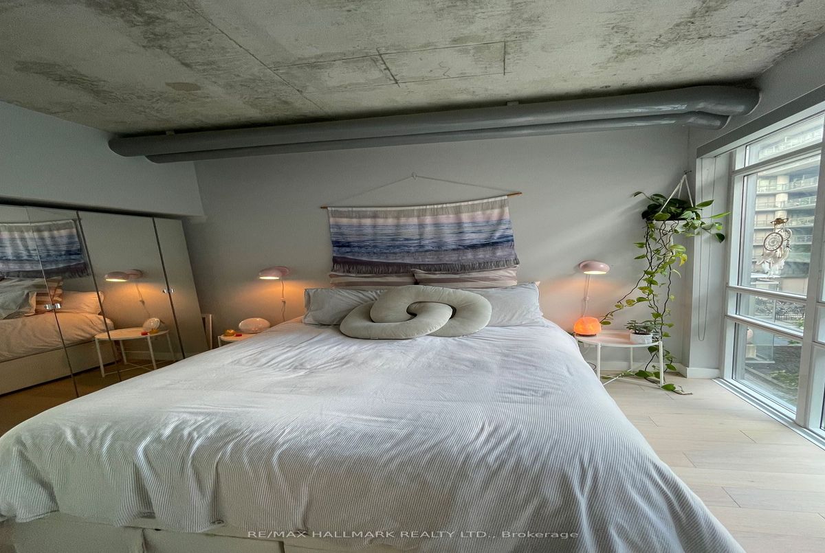 img-gallery